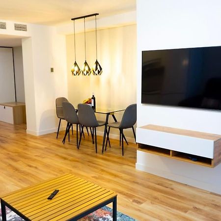 Alma Maritima Apartment Malaga Exterior photo
